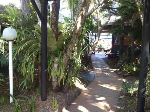 Noosa Backpackers Resort Нусавиль Экстерьер фото